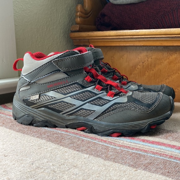 Merrell Other - Merrill Moab Mid AC Waterproof Hiking Boots, size 6